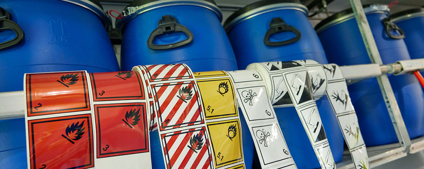 Sammelbehälter für die fachgerechte Entsorgung medizinischer Abfälle