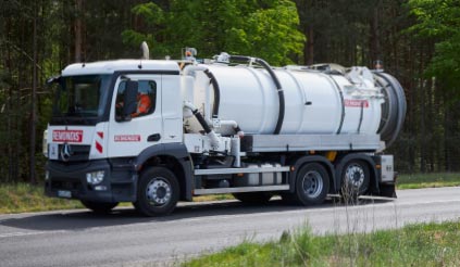 Spezialfahrzeug Abscheiderentsorgung